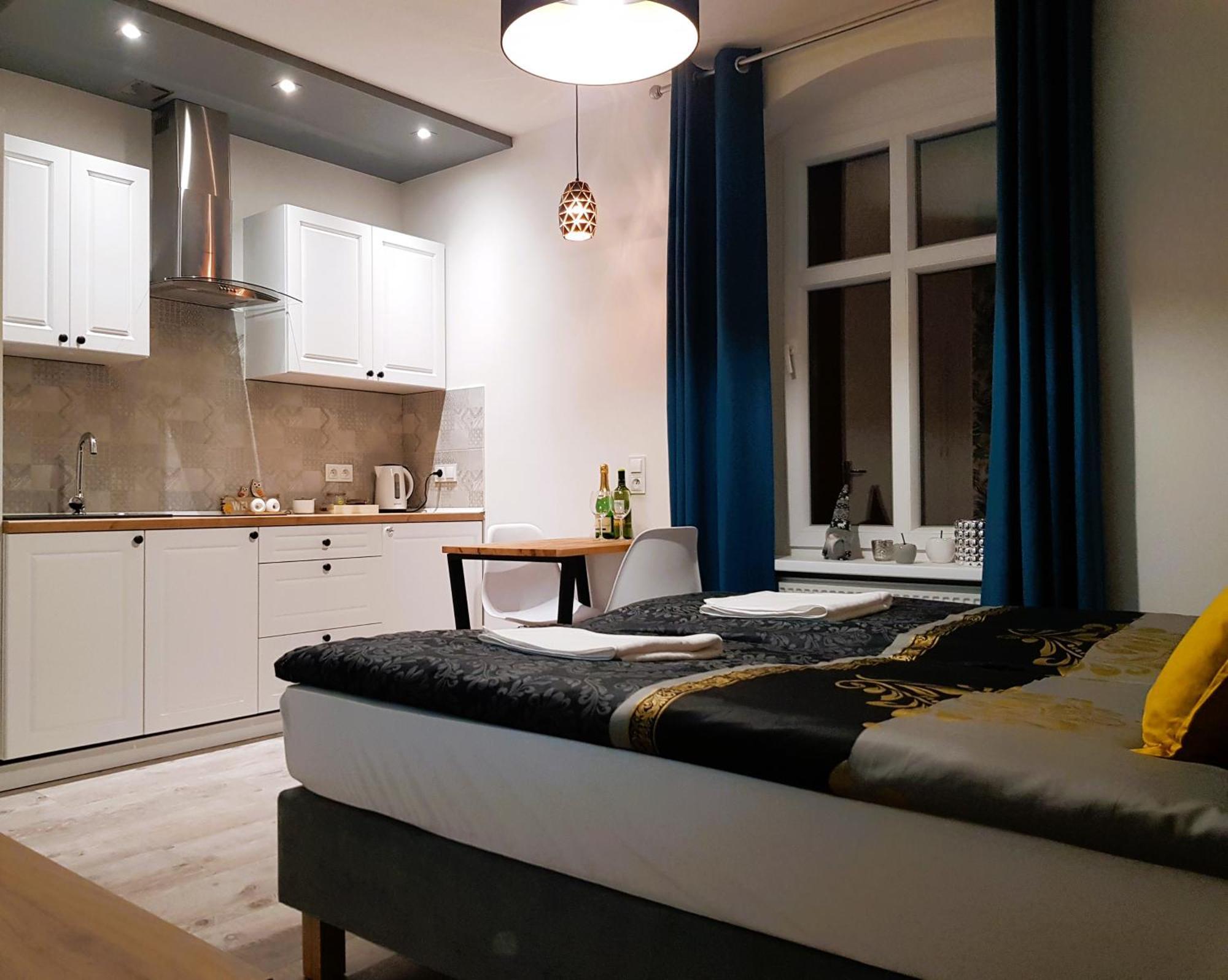 Apartament Przy Placu Piastowskim Jelenia Góra Esterno foto