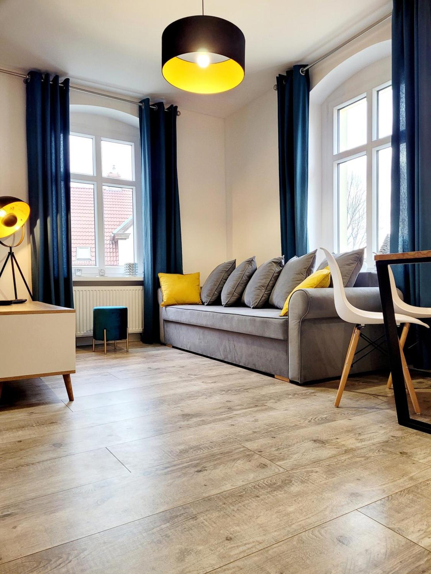 Apartament Przy Placu Piastowskim Jelenia Góra Esterno foto